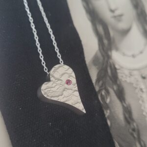 Queen Heart Pendant – Ruby