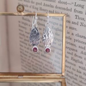 Marquise Drop Earrings – garnet