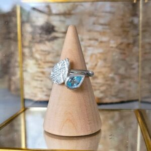 Pear Ring – Topaz