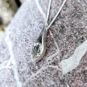 ‘Exposed Bum!’ (windows) Pendant