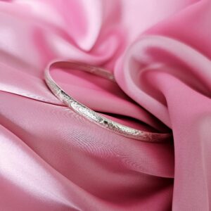 Lace textured bangle