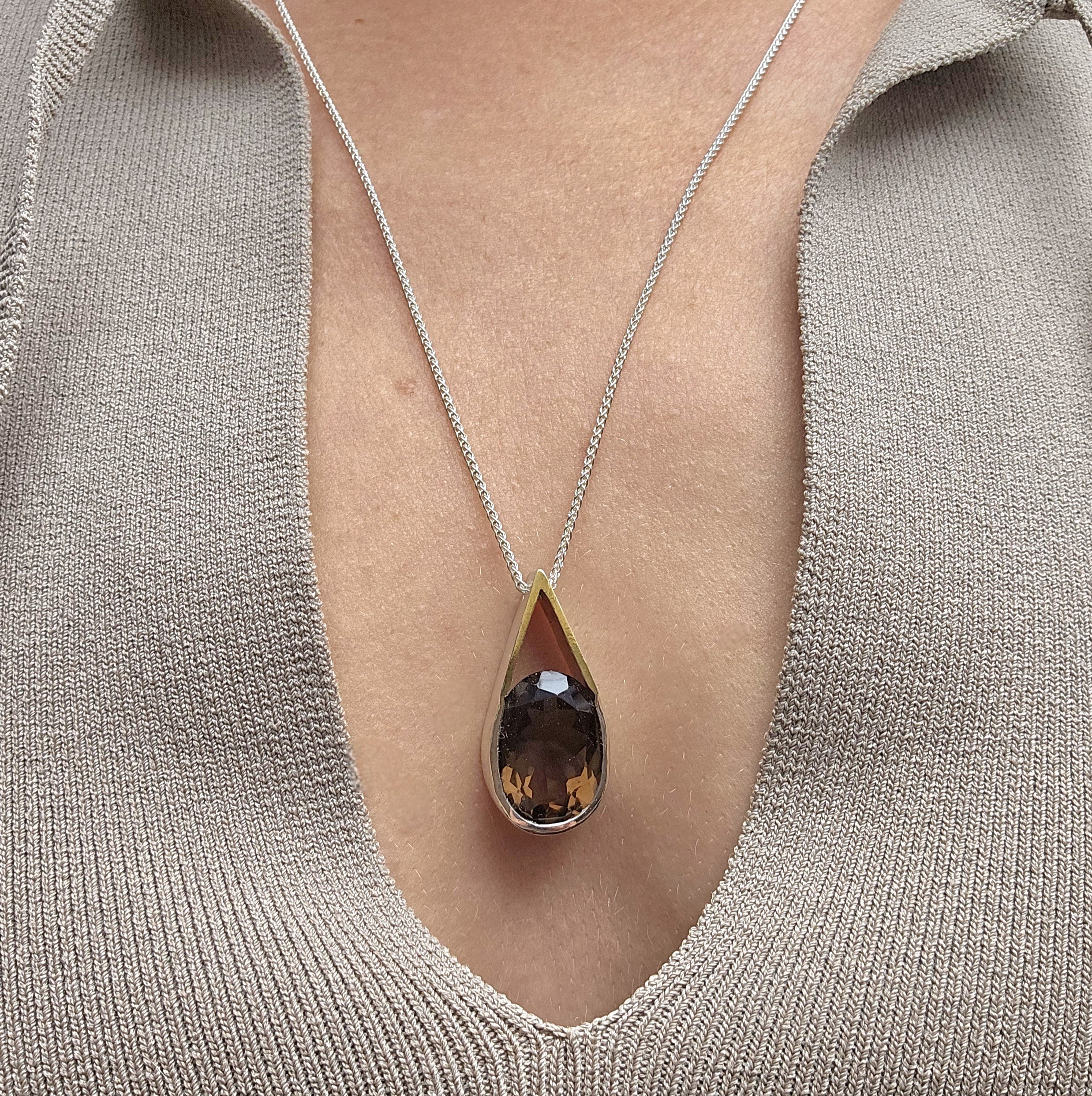 Windows Oval Pendant