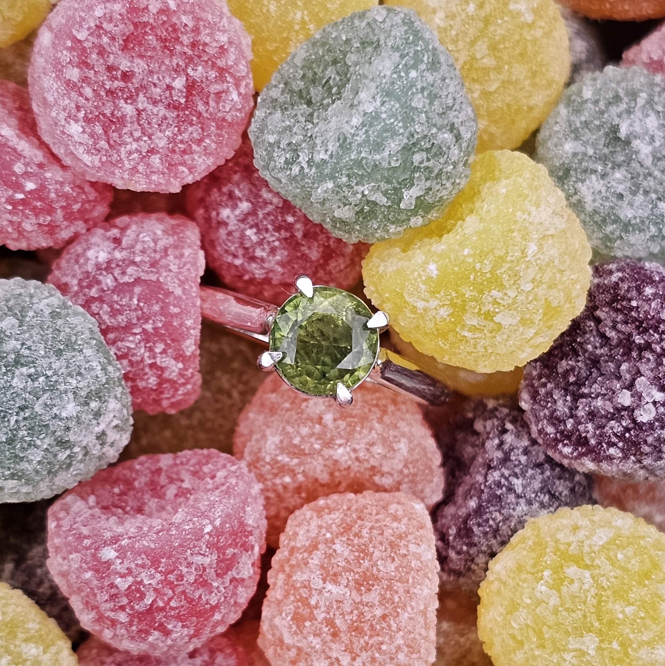 ‘Jelly Tot’ ring