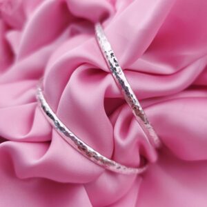 Hammered bangle