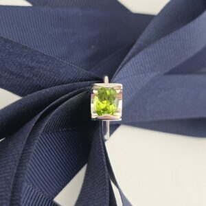 ‘Embrace’ ring