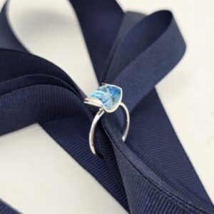 ‘Embrace’ ring
